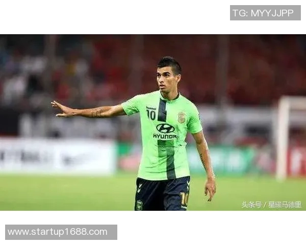 贾兹拉与大不里对决解析：战术较量与球员表现的深度剖析